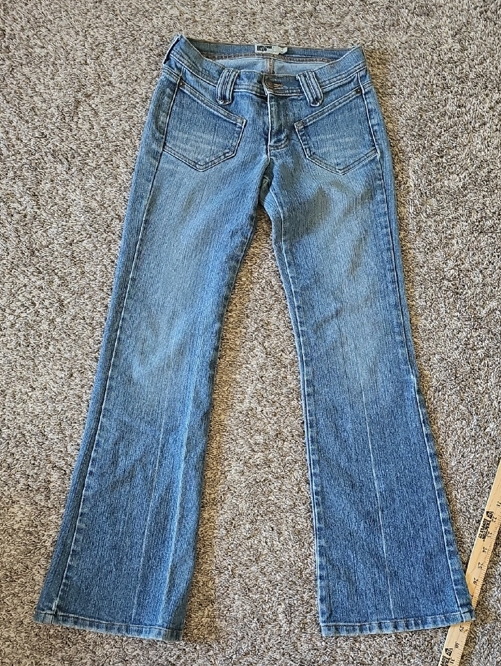 AWESOME VINTAGE ANCHOR BLUE LOW RISE FLARE JEANS